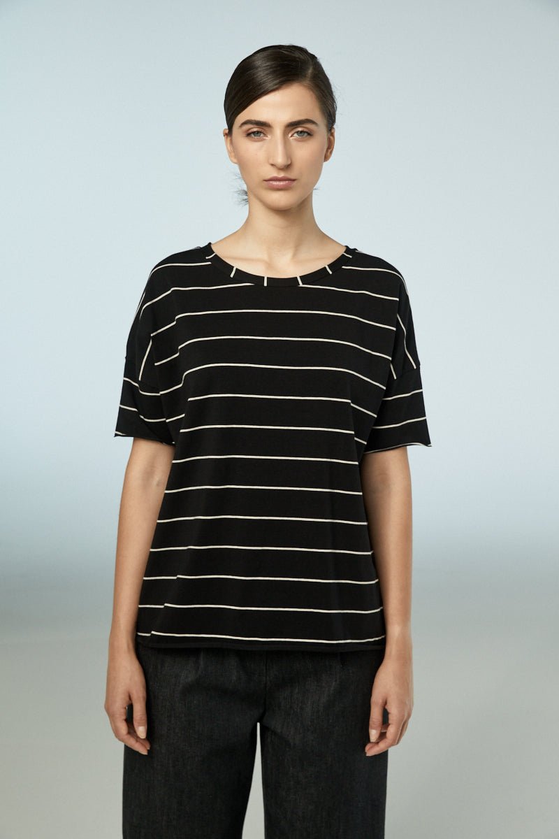 Maxi Squared T-Shirt Nera - Blue Water Clothing