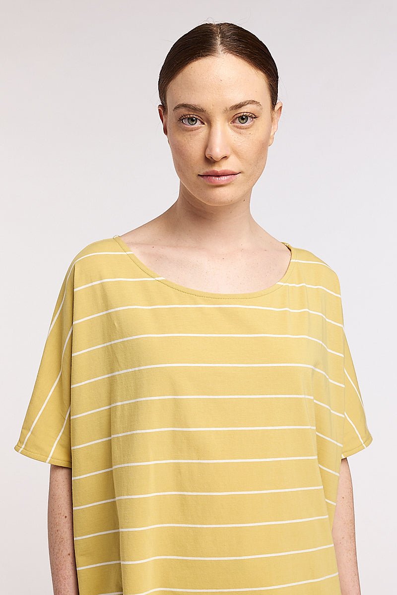 NeiramiNeirami Squared Oversized T-Shirt GoldenClothingGolden - Blue Water Clothing