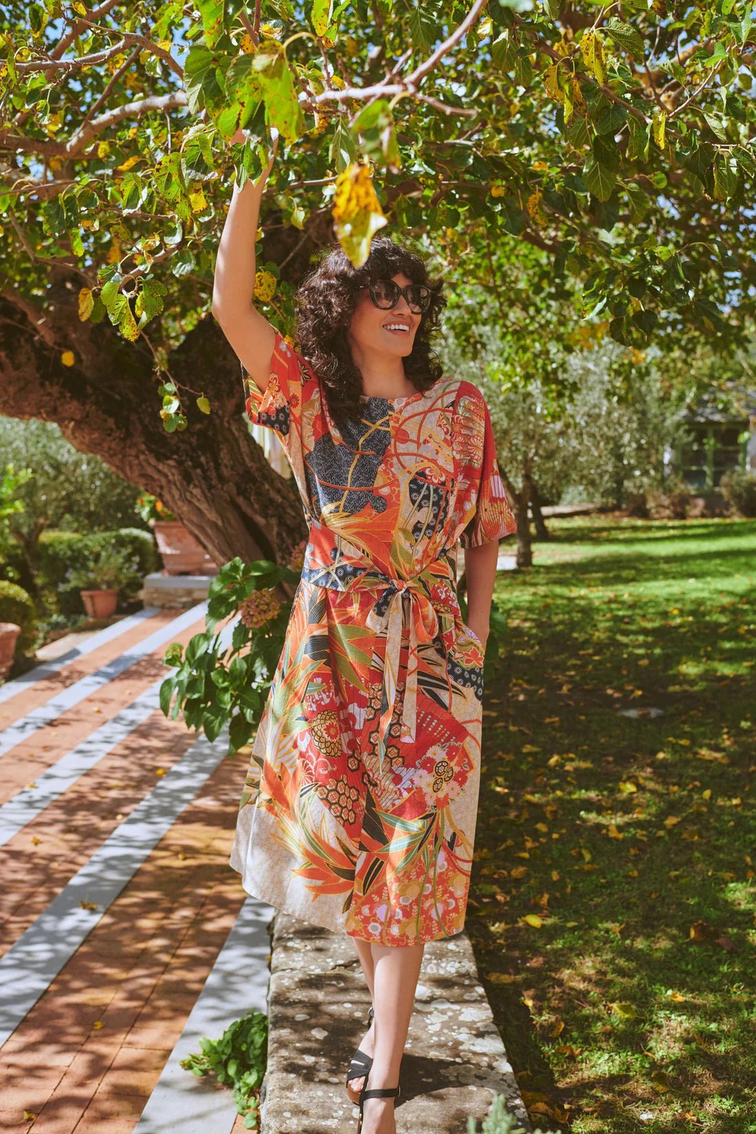 One Hundred StarsOne Hundred Stars Fans Scarlet Obi DressDresses - Blue Water Clothing