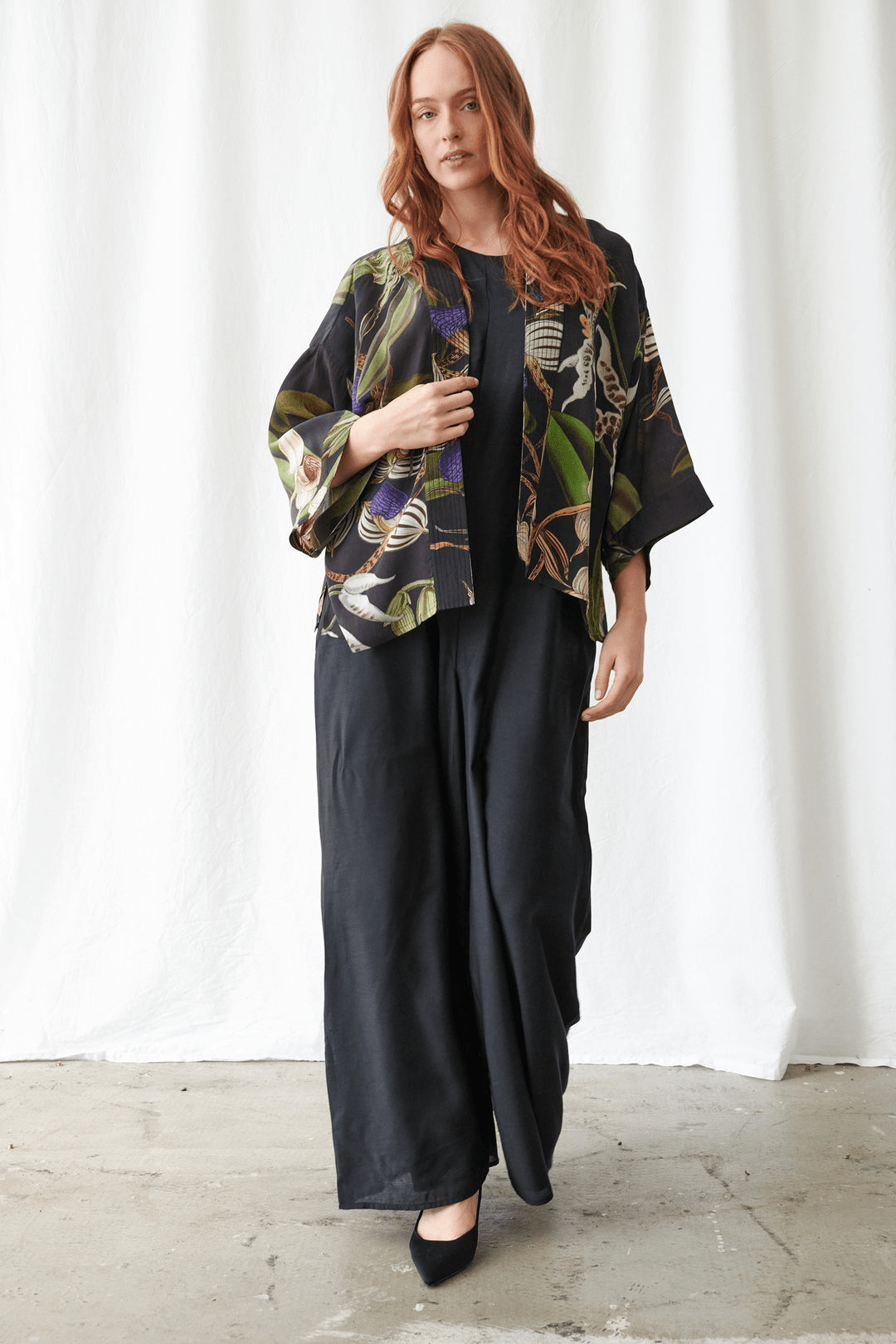 One Hundred StarsOne Hundred Stars Orchid Black Crepe KimonoKimono - Blue Water Clothing