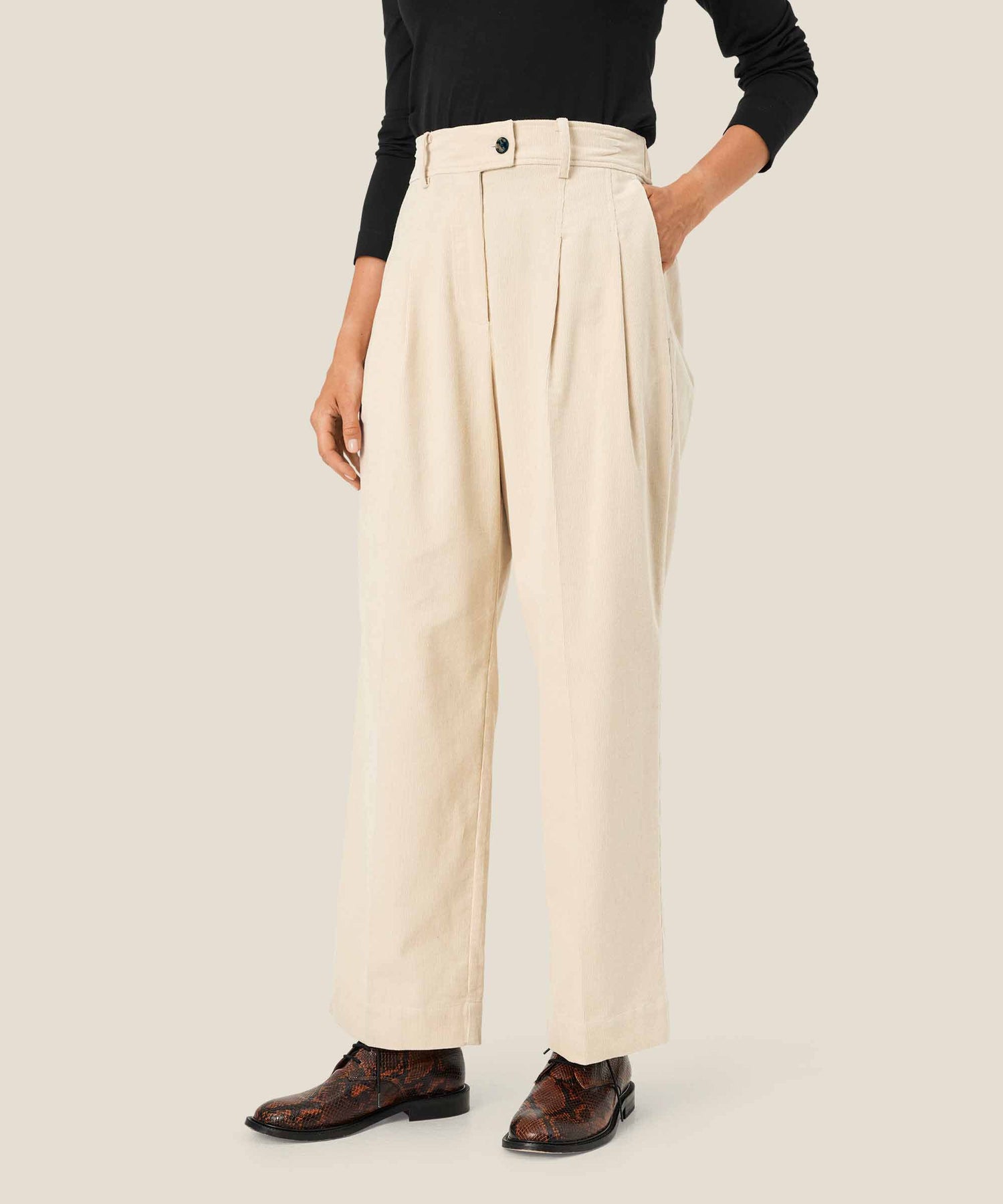 Perli Cotton Needle Cord Trouser