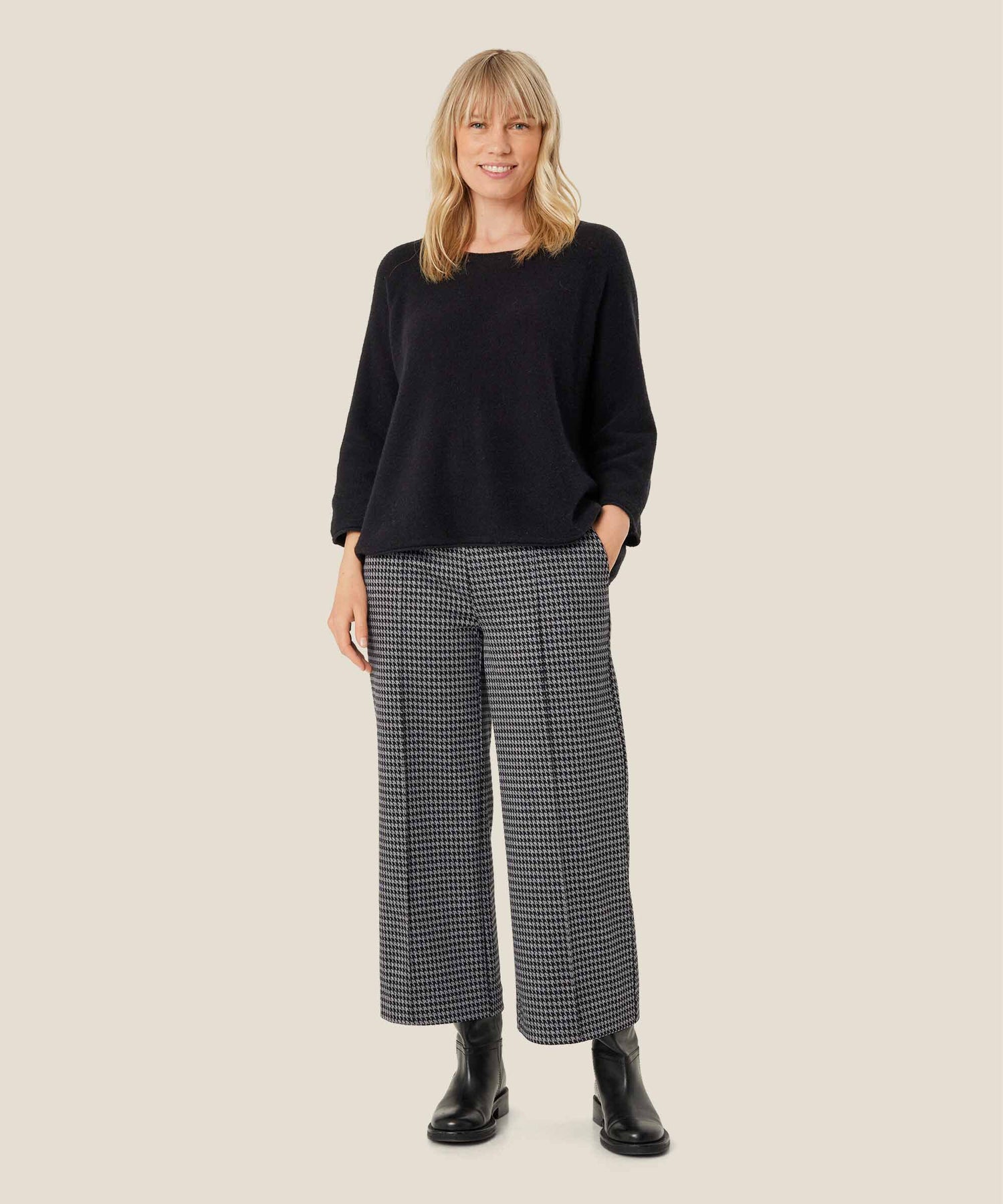 Piana Wide Leg Houndstooth Trouser