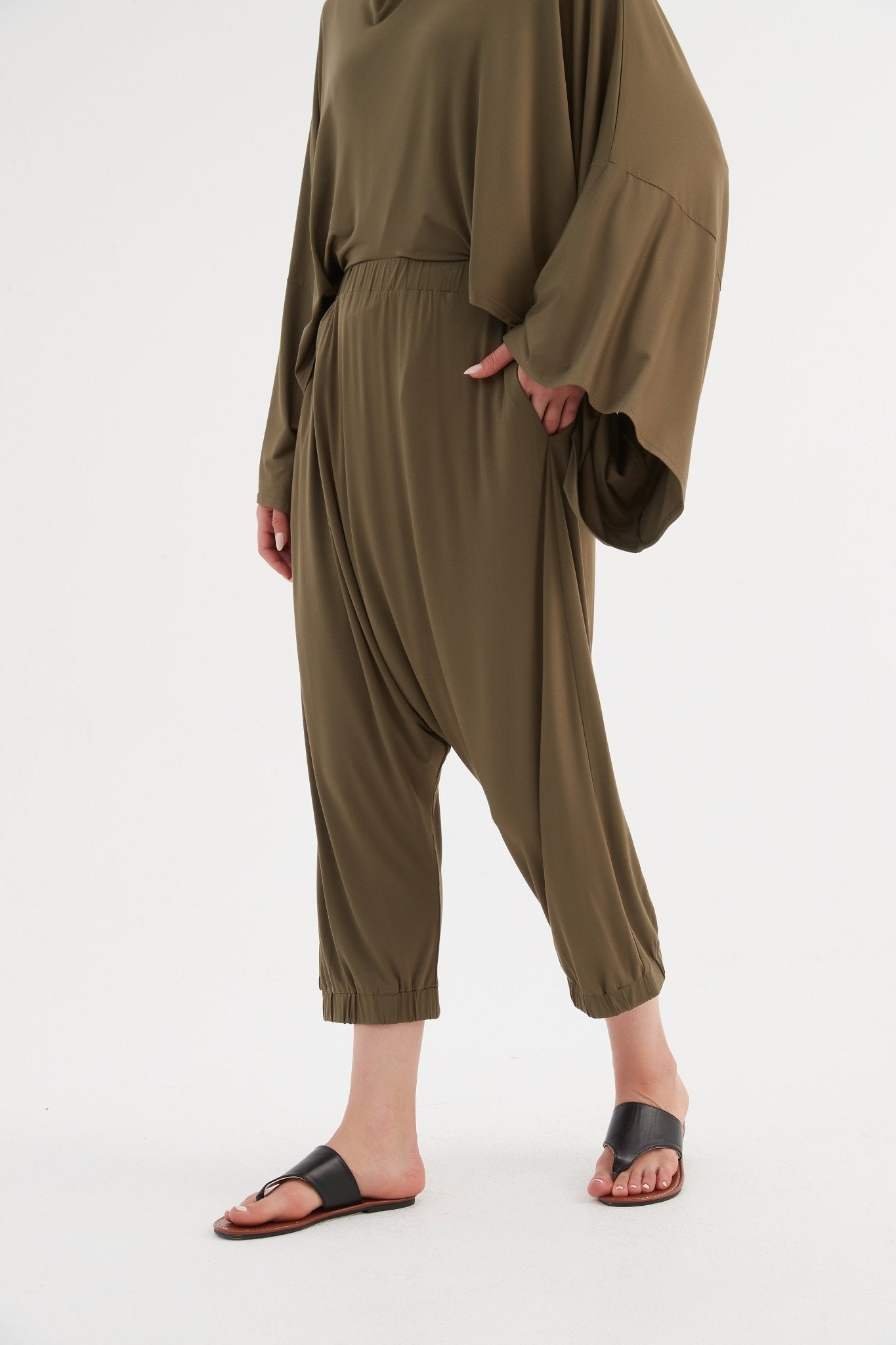 TirelliTirelli Drop Crotch Pant KhakiClothingKhaki - Blue Water Clothing