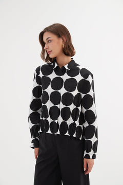 Tirelli Elastic Front Hem Print Shirt Black Spot Print - Blue Water Clothing