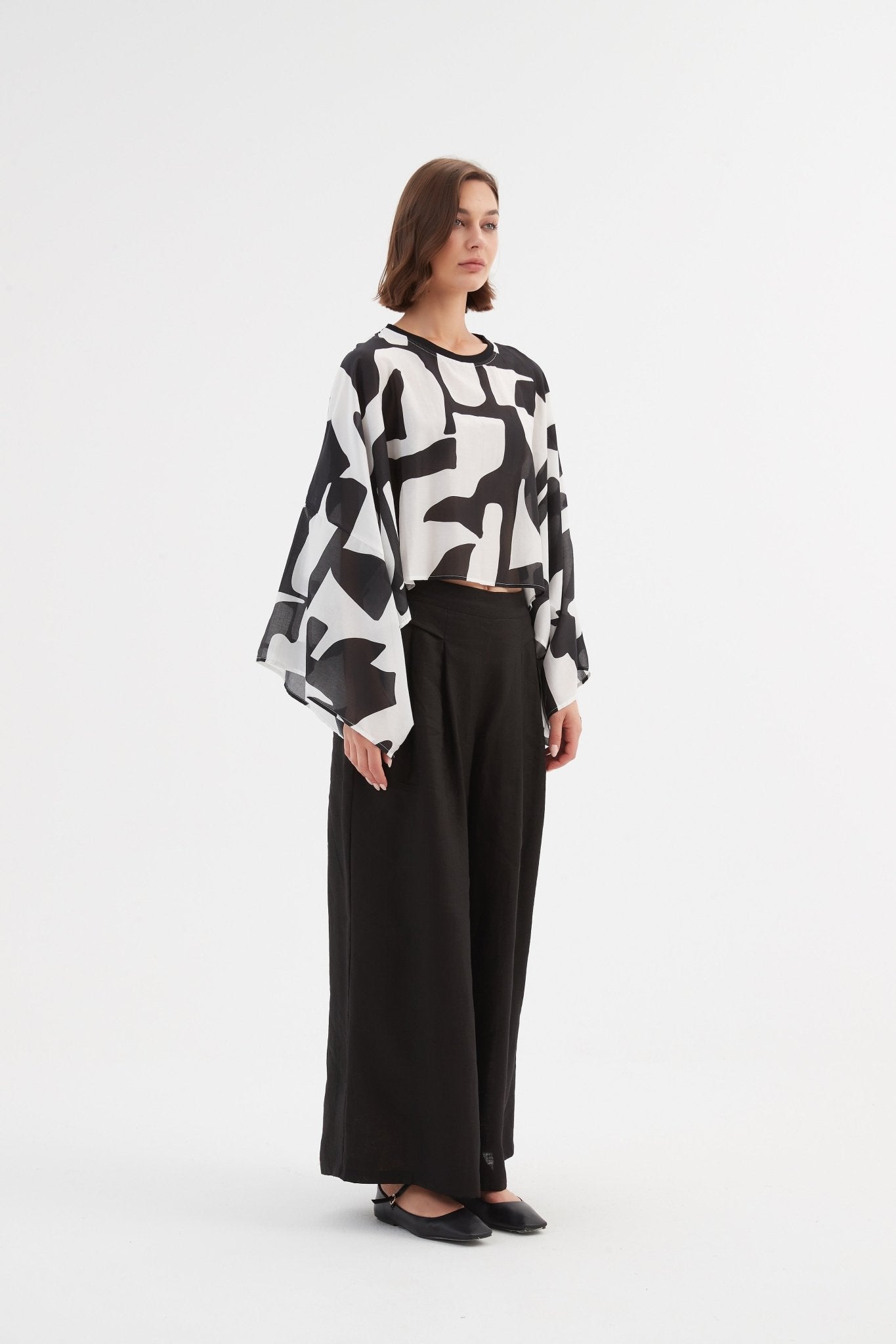 TirelliTirelli Oversized Print Layer Top BlackClothingBlack - Blue Water Clothing