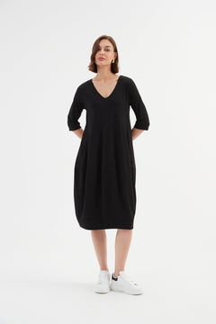 TirelliTirelli V Neck Diagonal Seam Dess BlackClothingBlack - Blue Water Clothing