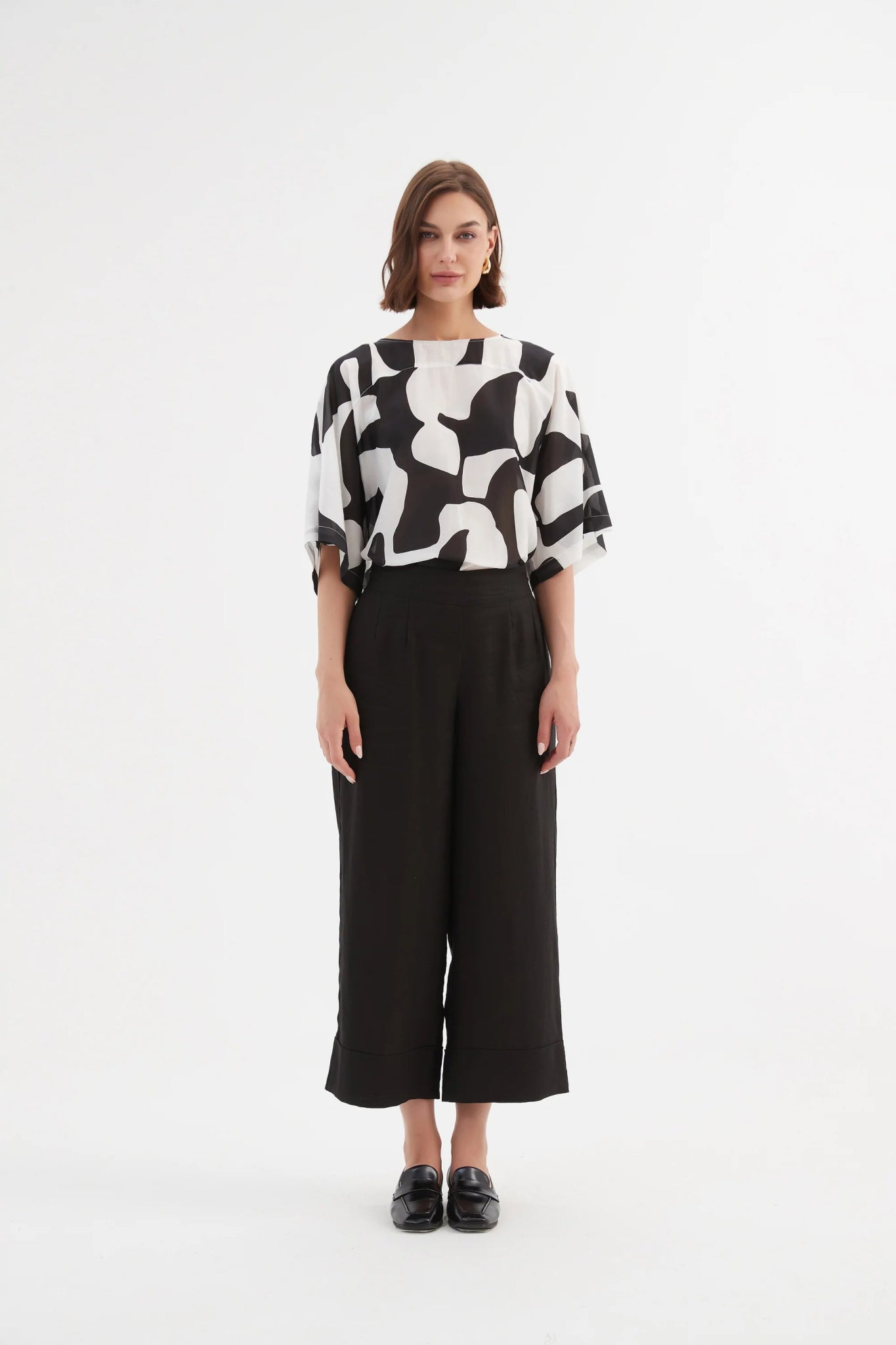 TirelliTirelli Wide Leg Linen Trouser BlackBottomsBlack - Blue Water Clothing